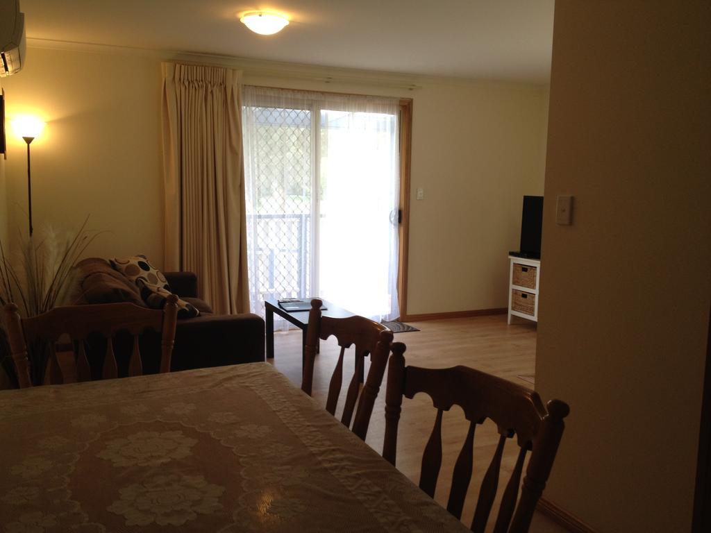 Millicent Lakeside Caravan Park Ξενοδοχείο Εξωτερικό φωτογραφία